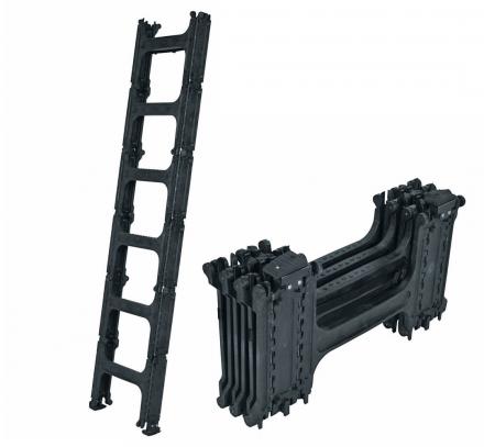 Portal Ladder: A Fully Collapsible Ladder For Tactical Teams
