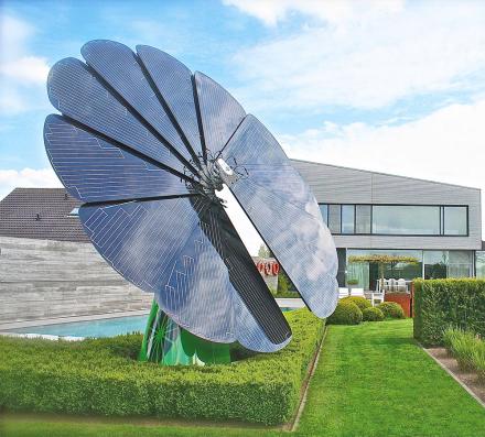 This Solar Panel Flower Tracks The Sun Throughout The Day