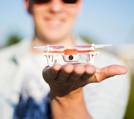 The Skeye Mini Drone Is A Tiny Drone With an HD Camera Inside Of It