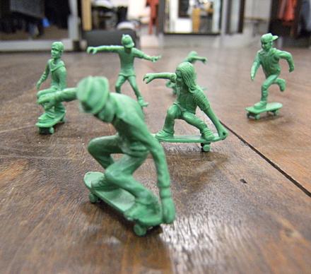 Toy Boarders: Little Green Army Men That Skateboard, Snowboard, and Surf