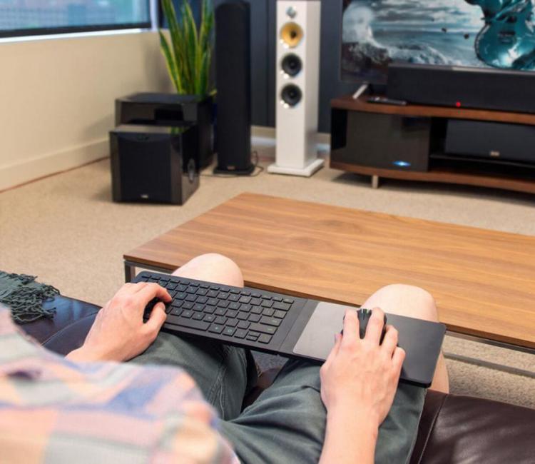 Razer Turret Lapboard Lets You Game On The Couch
